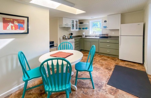 Saratoga Springs Cottage | Available May 1, 2025 2 bed, 2 bath cottage