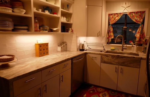 Atlantic Beach Cottage | Available Now! Classic Florida Beach Cottage in Atlantic Beach