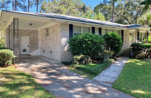 Savannah House | Available Oct 1-Early Street Executive Rental- hospitals,HAAF,10 min to downtown