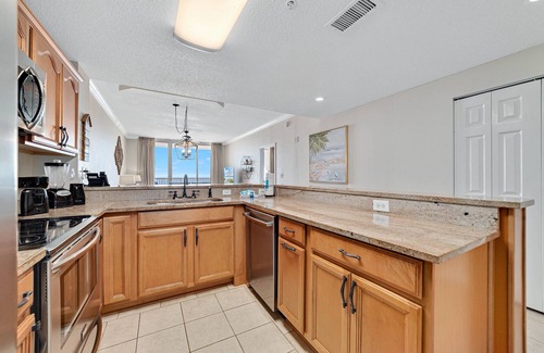 Fort Morgan Condo | Avalon 1807 - Beachfront Condo-Amazing View-Full Service Resort-Sleeps 7