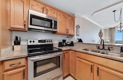 Fort Morgan Condo | Avalon 1807 - Beachfront Condo-Amazing View-Full Service Resort-Sleeps 7