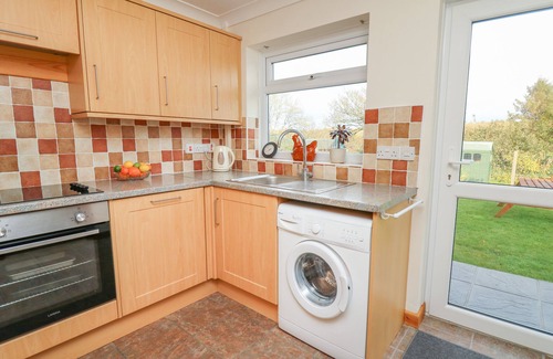 Cilgerran Cottage | AVALON, family friendly, character holiday cottage in Cilgerran