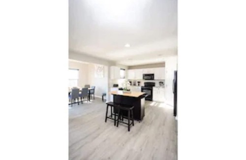 Burlington House | Avalon Paradise