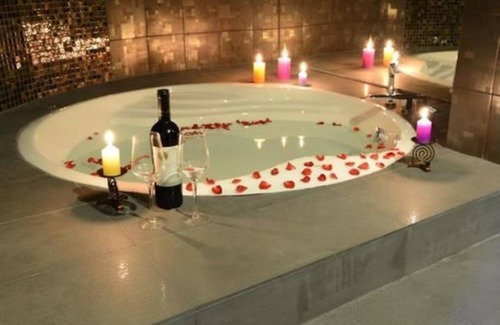 Mayangone Hotel | Avenue 64 Hotel