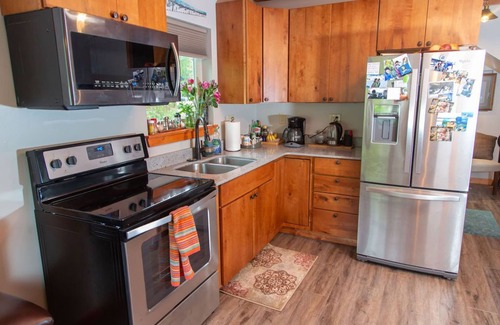 Talkeetna House | Aviator Cabin