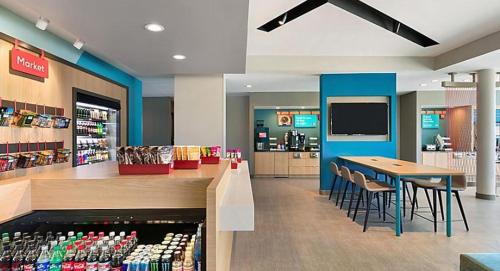 Hilliard Hotel | avid hotels - Columbus Northwest - Hilliard by IHG