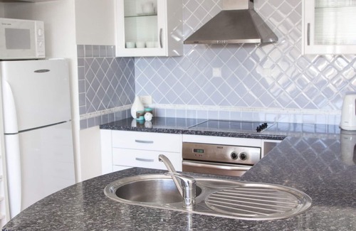 Avoca Beach Apartment | Avoca Beach Break - Unit with direct beach access.