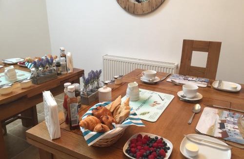 Friars Cliff Bed & Breakfast | Avon Beach Bed & Breakfast