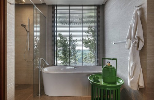 Yangon Hotel | Awei Metta Yangon