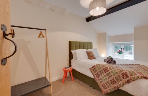 Pentre-Foelas House | Awen Foelas - Two Bedroom House, Sleeps 4