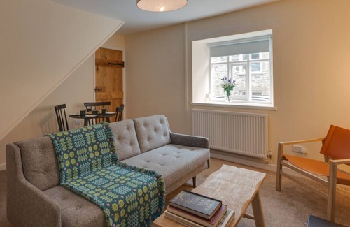 Pentre-Foelas House | Awen y Ddol - Two Bedroom House, Sleeps 4