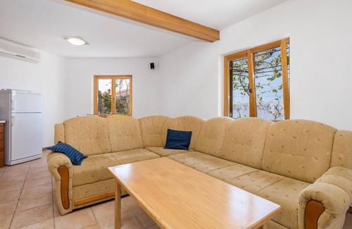 Sveti Juraj Apartment | Awesome apartment in Sv.Juraj with WiFi