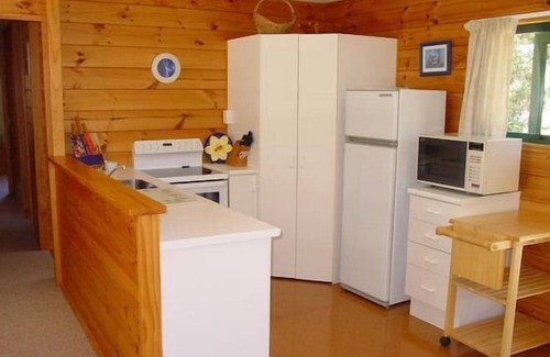 Matarangi House | Awesome family bach at stunning Matarangi beach!