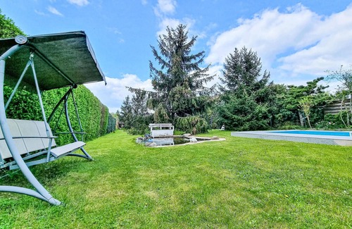 Burg House | Awesome home in Burg bei Magdeburg