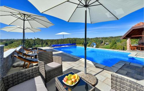 Breznik Plesivicki House | Awesome Home In Dubranec With Wifi