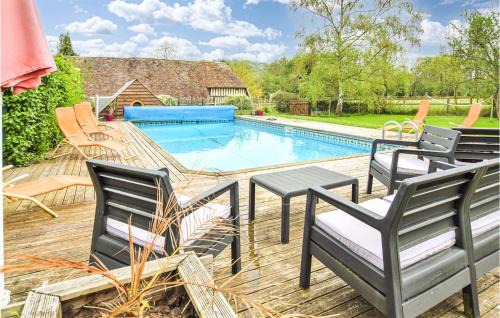 Vieux-Pont-en-Auge House | Awesome Home In St Pierre En Auge