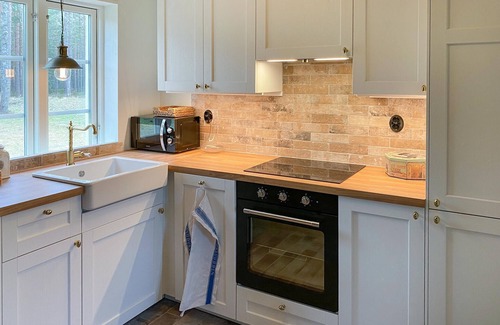 Habo House | Awesome home in Habo with WiFi