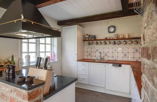Kelstrup Strand House | Awesome home in Haderslev with WiFi
