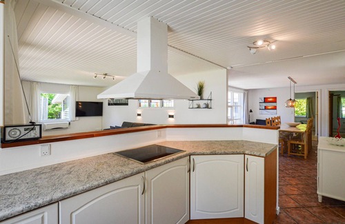 Hojby House | Awesome home in Højby with WiFi