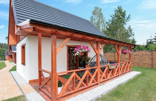 Parchowo House | Awesome home in Jamno with sauna