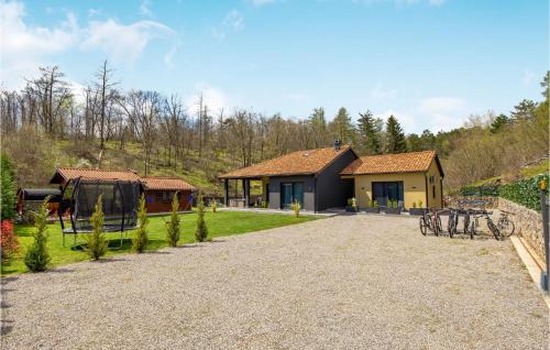 Klana House | Awesome Home In Klana With Sauna
