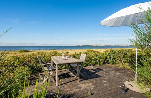 Knebel House | Awesome home in Knebel with kitchen