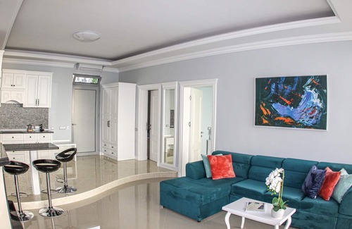 Mirac House | Awesome home in Kotor