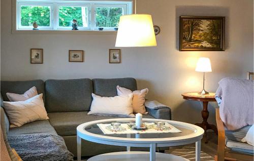 Munkedal House | Awesome Home In Munkedal With Wifi