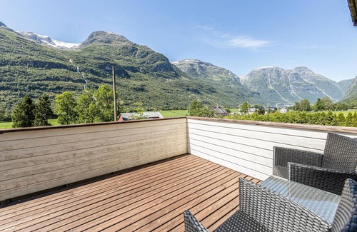 Jostedal House | Awesome home in Oldedalen