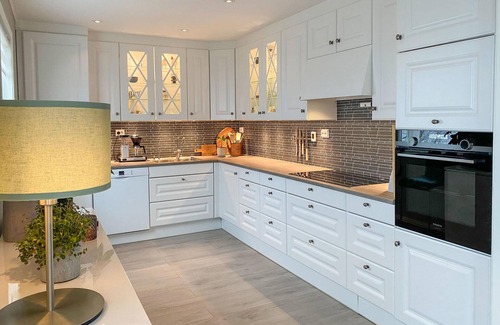 Olden House | Awesome home in Olden with WiFi