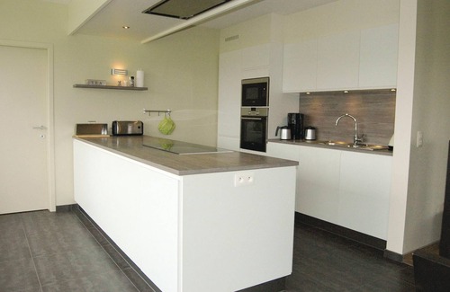 Poperinge House | Awesome home in Poperinge with sauna