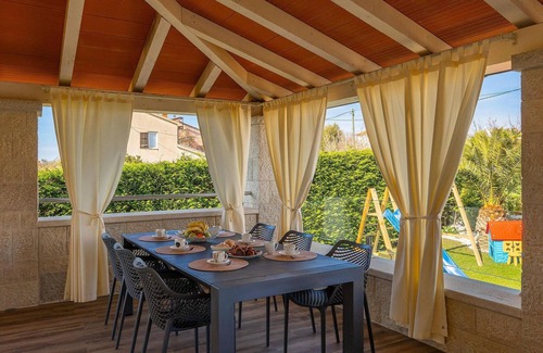 Kastelir House | Awesome home in Porec with sauna