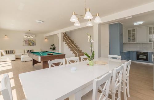 Velim House | Awesome home in Radosinovci