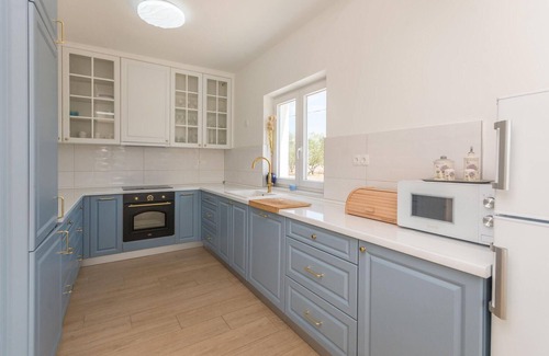 Velim House | Awesome home in Radosinovci
