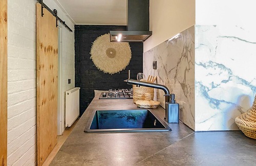Rheezerveen House | Awesome home in Rheezerveen with sauna