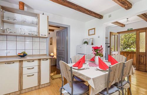 Ribnik House | Awesome home in Ribnik