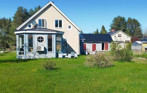 Sandarne House | Awesome Home In Sandarne With Wifi