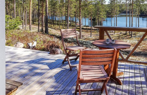 Sarna House | Awesome home in Särna with lake view