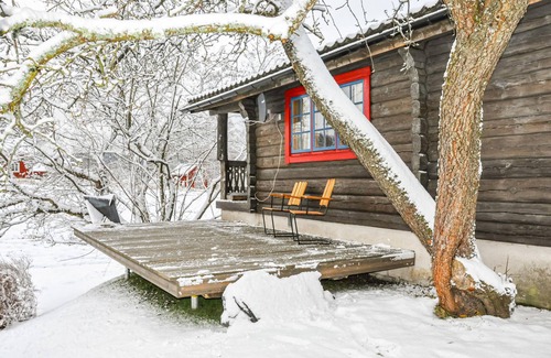 Sunne Municipality House | Awesome home in Sunne with WiFi