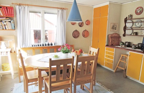 Varnamo House | Awesome home in Värnamo with kitchen