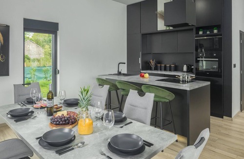 Muzini House | Awesome home in Zminj with WiFi