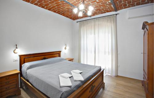 San Marzano Oliveto House | Awesome Home In San Marzano Oliveto