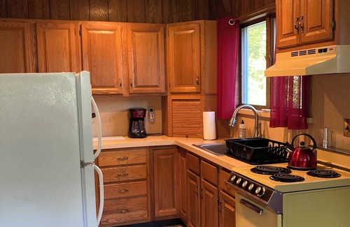 Saugerties South House | AWESOME HOUSE ON THE ESOPUS CREEK !