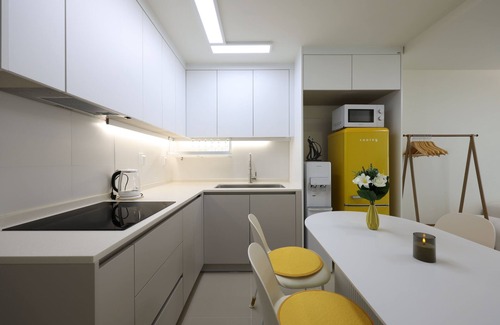 Goyang Villa | [AWESTAY202] Seoul near DMC/New, Full Option/Sleeps7/2BR,4 Beds,1BA/Free Parking