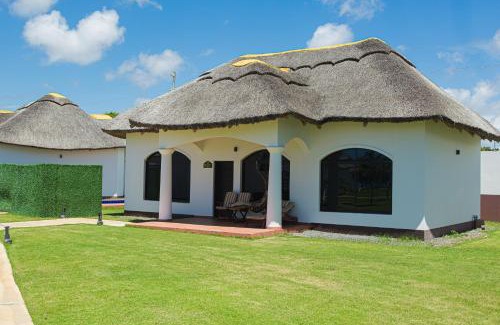 Dar es Salaam Hotel | Aya Sophia Villa Garden Hotel