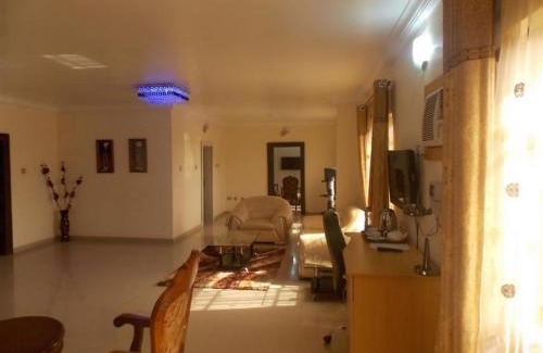 Abuja Apartment | Ayalla Hotels now Elomas Hotel-Royal
