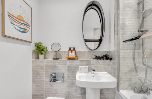 Ebbsfleet Valley House | Aymons Haven