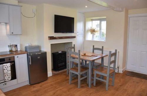 Middleton Cheney House | Aynho Cottages