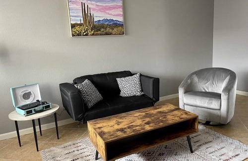 Maryvale House | AZ Super Bowl & Spring Training Get-Away