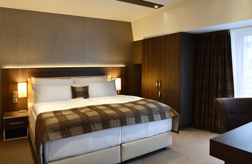 Partizanske Hotel | AZUL Hotel & Restaurant